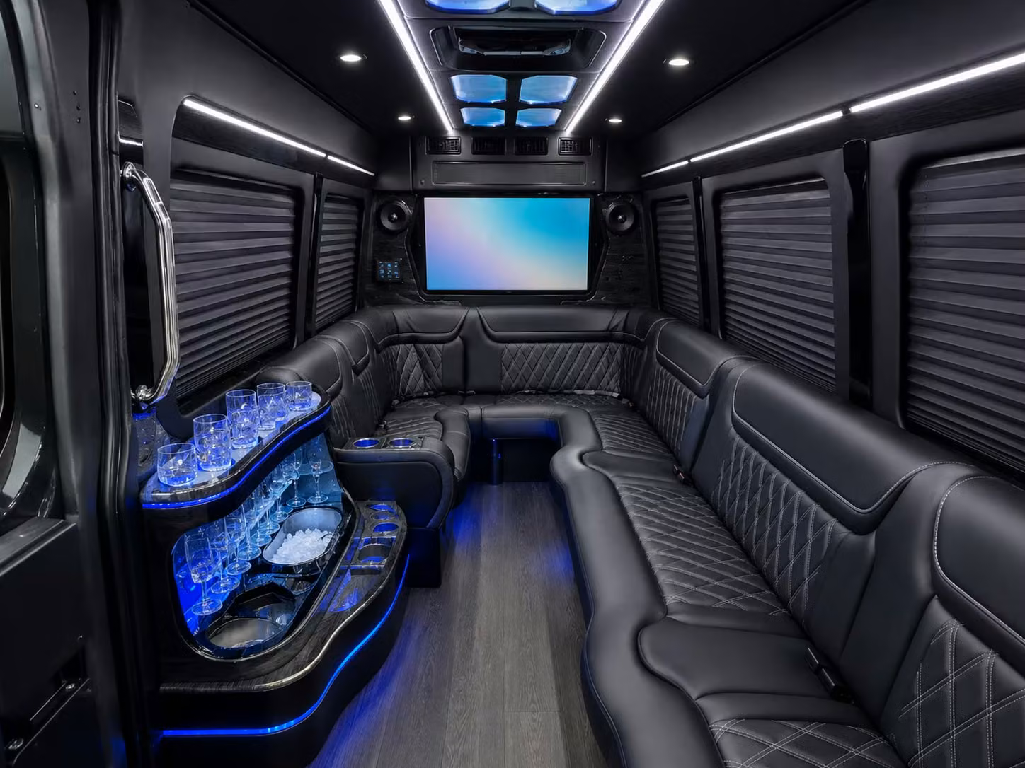 book transportation to the oklahoma aquarium for tulsa school groups
