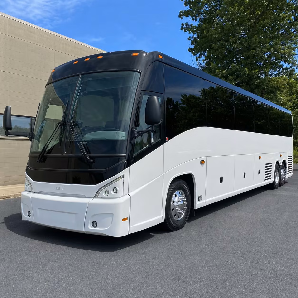 charter buses for multi day tulsa group trips and tournament travel