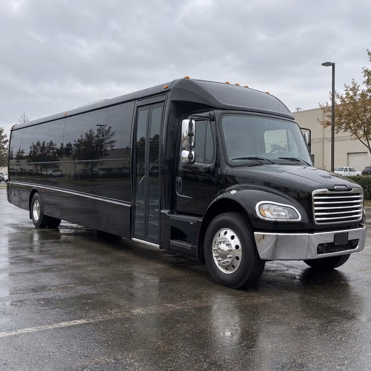 minibuses and charter buses for performing arts and cultural field trips in tulsa
