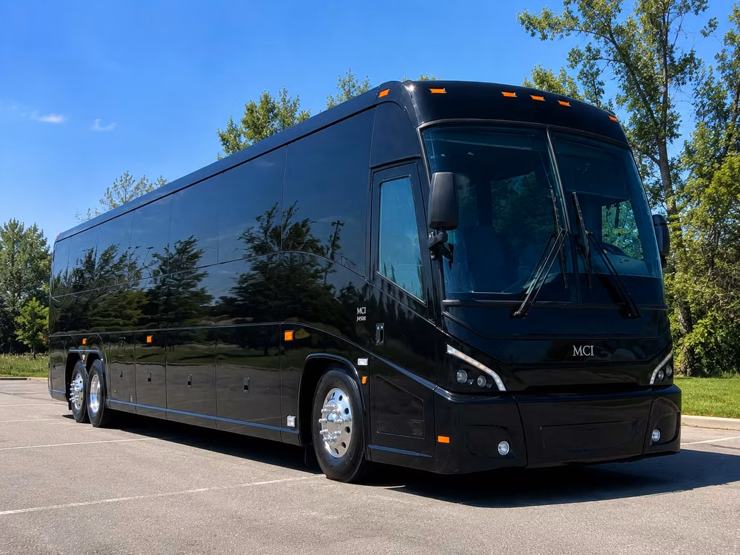museum field trips in tulsa are easy with the right bus