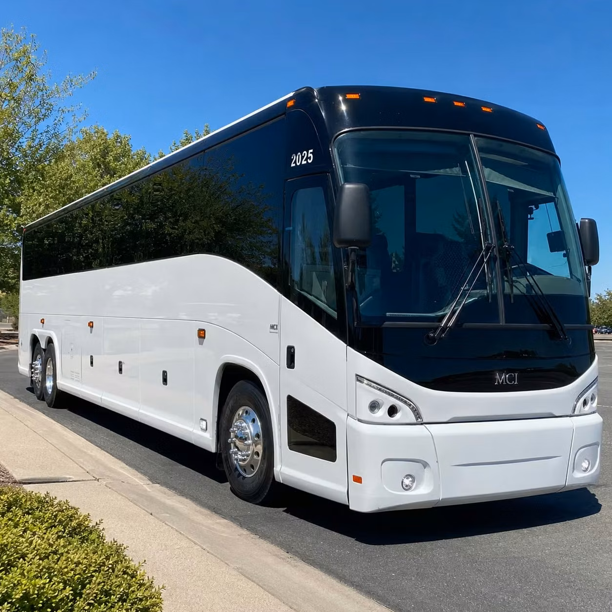 wedding and special event long distance shuttles from tulsa